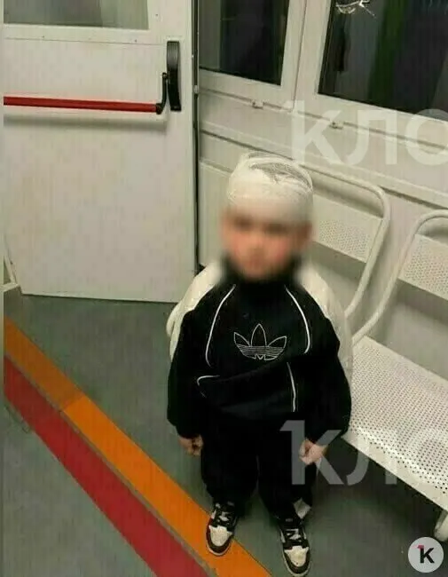 4‑летний Денис получил травмы возле детской площадки; расследование идет, устанавливаются виновники.