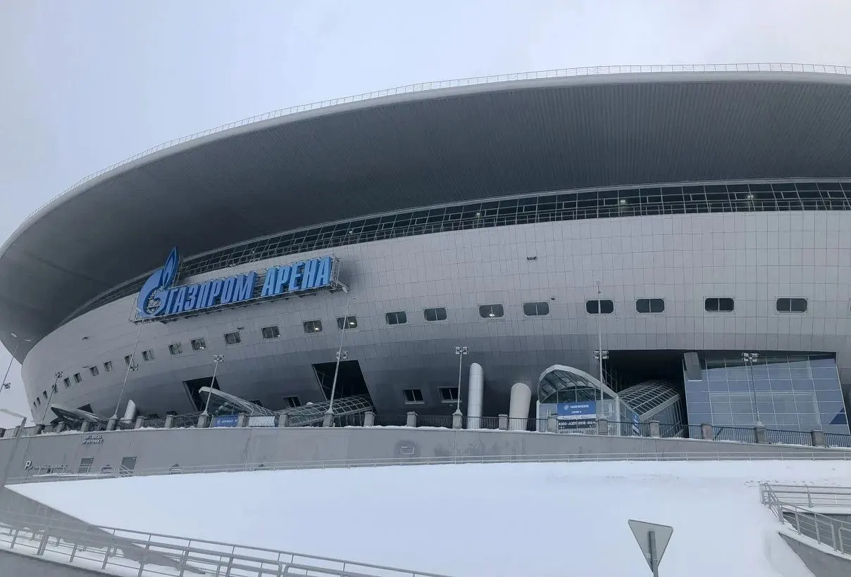 Официально подтверждена отмена концертов в Санкт-Петербурге на 10 и 11 октября; история с организацией тура и иски поклонников.