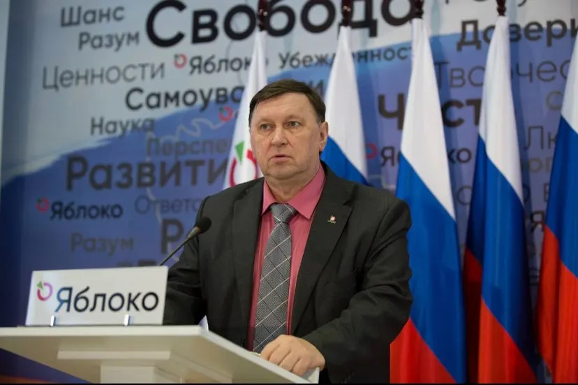 Суды и аресты оппозиционных активистов произошли в последний момент, когда можно было снять кандидатов с выборов в регионах Москвы и Екатеринбурга.