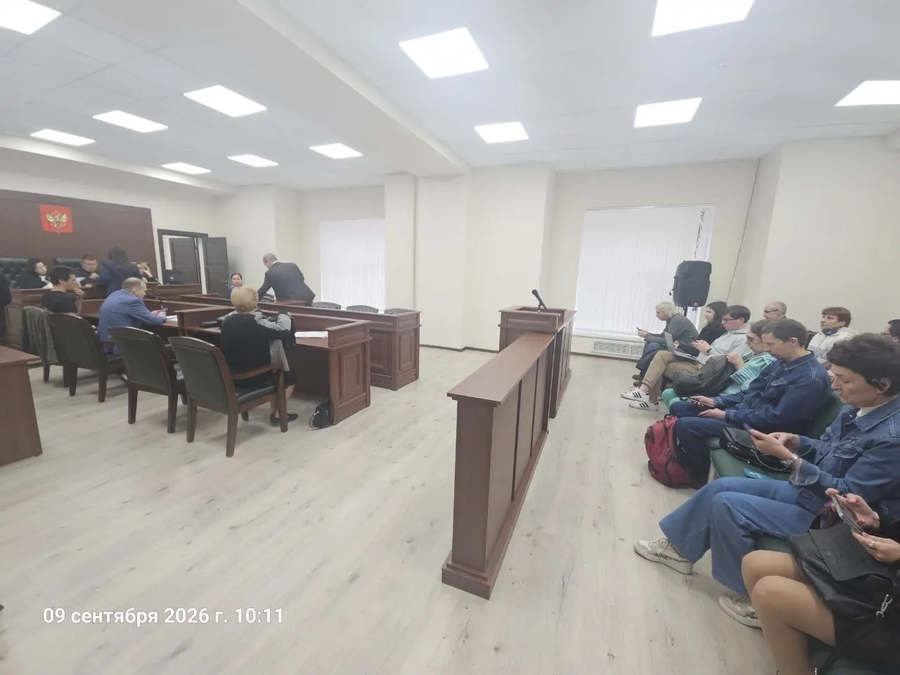Второй апелляционный суд Санкт-Петербурга отказал в регистрации инициативной группы, желавшей провести референдум по закону о комплексном развитии территорий. Регистрация инициативной группы была отклонена Горизбиркомом, после чего суд оставил без удовлетворения жалобу активистов.