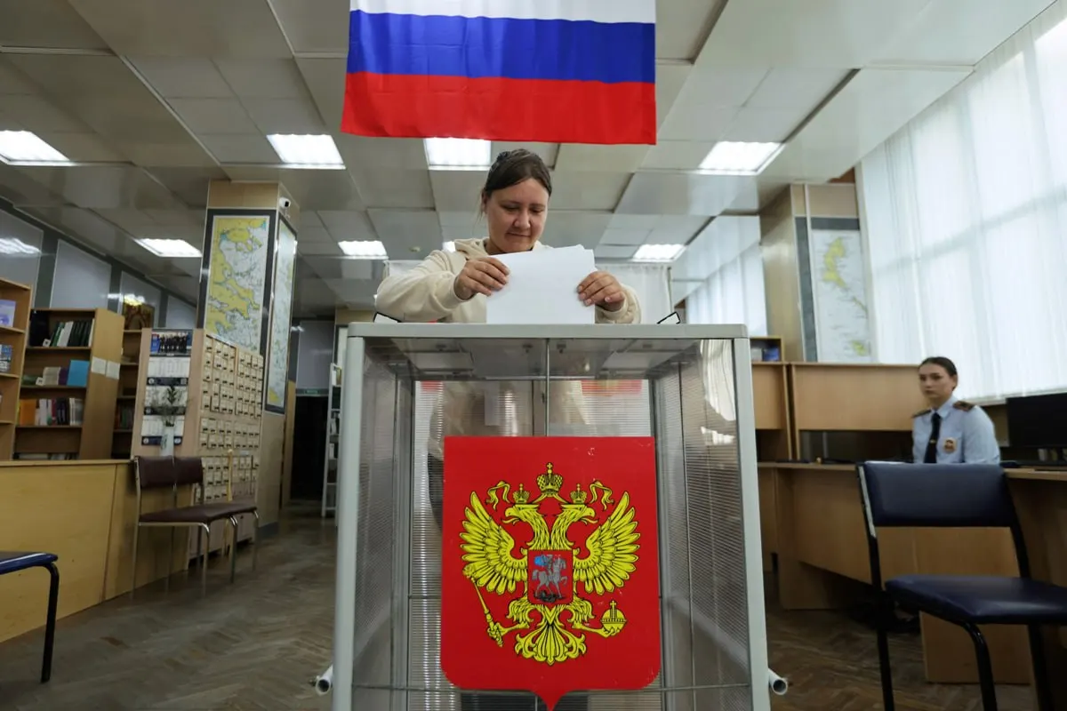 Наблюдатели сообщают о расхождениях между явкой и данными в протоколах, давлении на сотрудников и прочих нарушениях на участках по регионам.