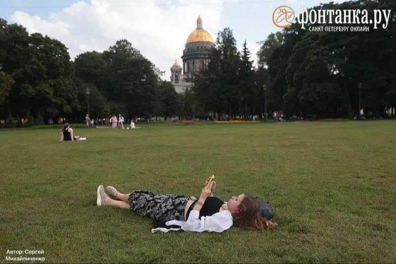 По стране зафиксирована рекордная жара за историю наблюдений, однако в столицах температура остаётся в пределах нормы.