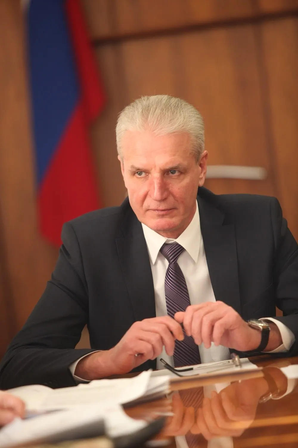 Котов сложил полномочия депутата Заксобрания Псковской области. В обновлённом составе парламента — Антон Мороз, Олег Савельев и Марина Быстрова.