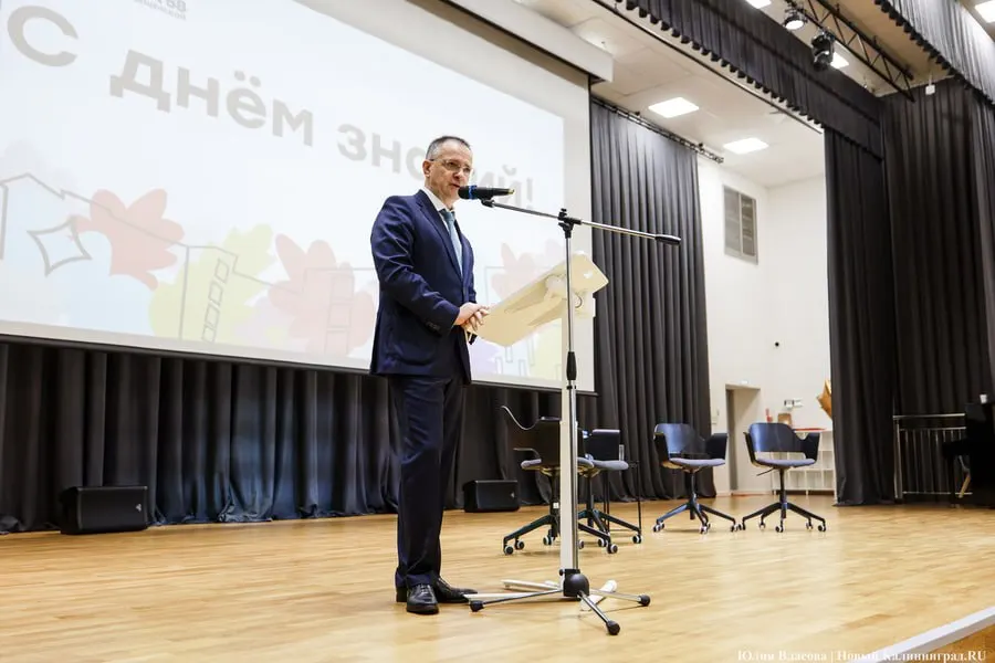 В Калининграде к Дню знаний Мединский выступил с лекцией о Пушкине, затронув вопросы учебников и истории.