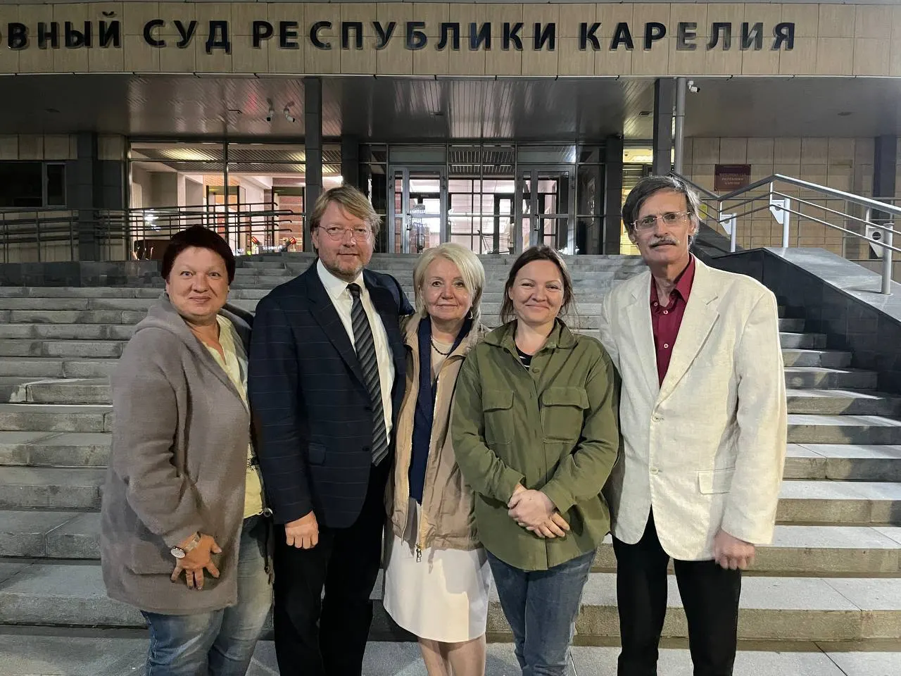 Конфликт перекраивает региональные кампании: антивоенная риторика, проблемы беженцев и усиление консервативной повестки в предвыборной политике региональных кандидатов.