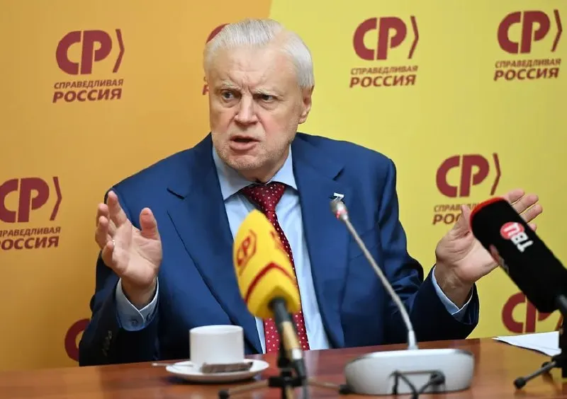 Лидер партии заявил, что вернулся к работе, но часть электората не верит, что можно повлиять на власть; причина — объективные трудности, связанные с СВО.