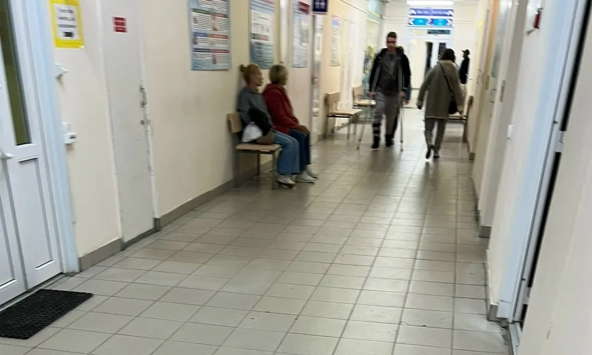 Из Карелии женщина с приступами тахикардии дождалась приема к кардиологу; после направления на радиочастотную абляцию ей оказали помощь, а дочь поблагодарила медперсонал.