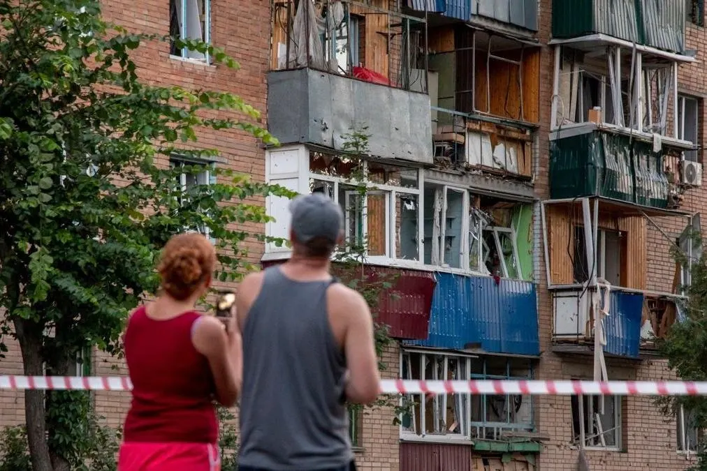 Региональные ограничения на распространение сведений о применении БПЛА и их последствиях распространились на подавляющее число субъектов. Вводятся запреты, публикуются исключения для официальных источников и применяются штрафы за нарушение.