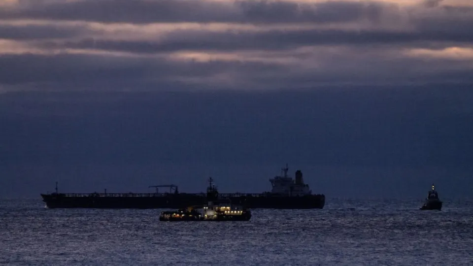 Цены на нефть Urals в портах Балтики и Черного моря достигли максимума за три месяца на фоне геополитической напряженности в регионе. Рост цен поддерживает бюджет РФ.