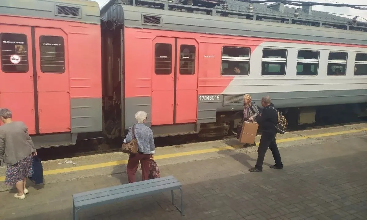 В Карелии отменят на два дня пригородный поезд № 6374 Свирь — Петрозаводск, что вызвало недовольство пассажиров.