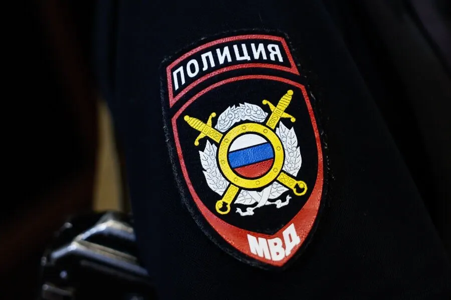 В Калининграде возбуждено уголовное дело против женщины, инсценировавшей смерть родственника, чтобы занять у бывшей коллеги свыше 180 тысяч рублей. Обвинение — мошенничество.
