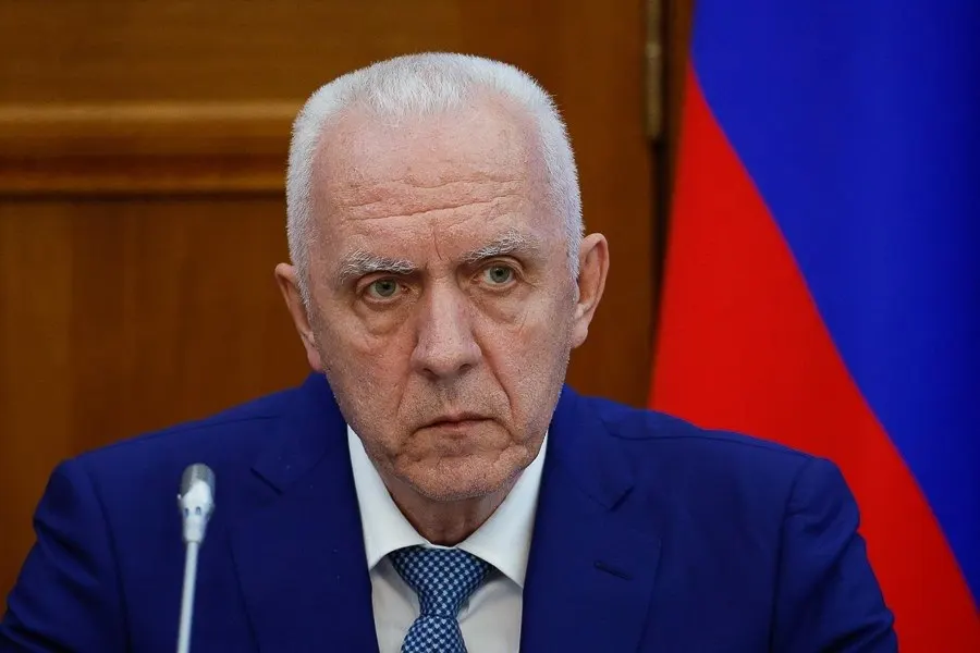 Генеральный прокурор РФ прибыл в Калининградскую область с рабочим визитом, запланировав встречи с коллективом прокуратуры и визит в филиал фонда поддержки участников специальной военной операции.