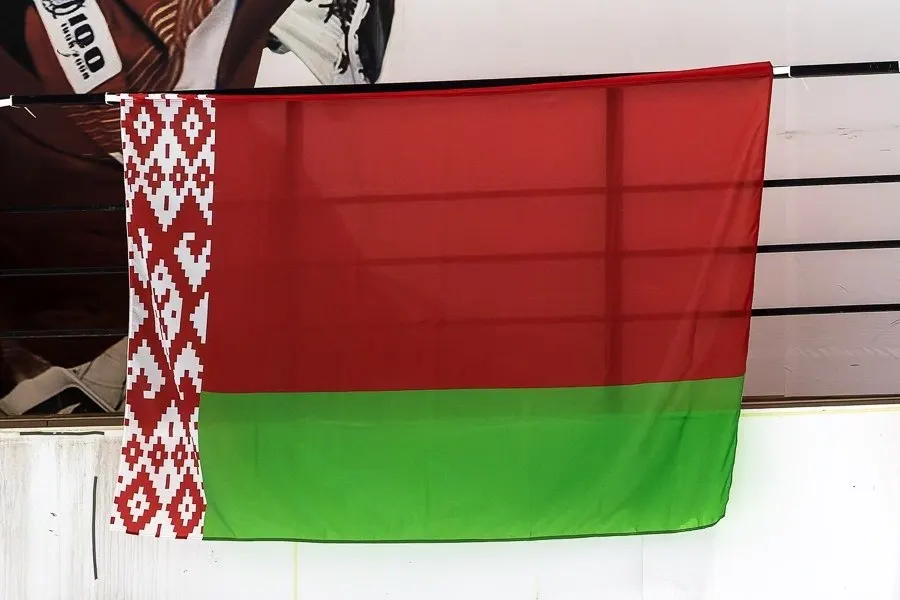 Лукашенко предложил вернуть Беларусь роль снабженца Калининграда и соседних регионов, подчеркнув готовность сотрудничать с Петербургом и Ленинградской областью как образцом взаимодействия.