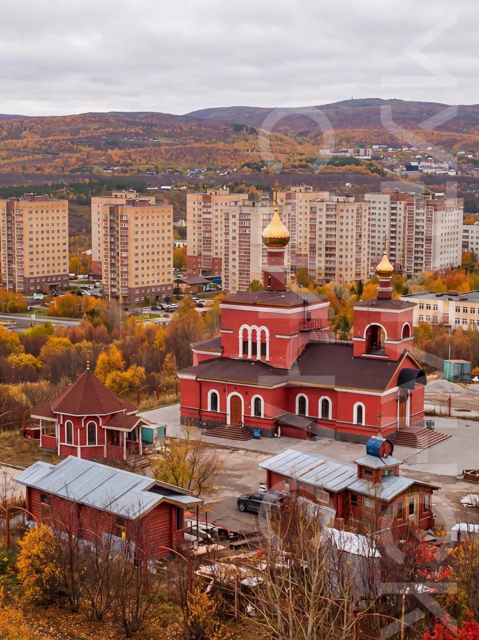 Девять многоэтажек на участке около озера на въезде в город. Общая площадь жилья — более 104 тыс. кв. м. Инвестиции — свыше 17 млрд рублей; сроки — до конца 2034 года.