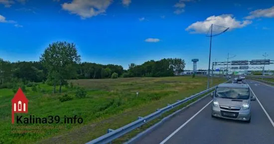 Кениг Девелопмент Групп получила заключение по проекту торгового центра на выезде из Калининграда; владельцы проекта — Павел Лейбович и Алексей Акулов; годовая выручка подрядчика — около 2,25 млрд рублей.