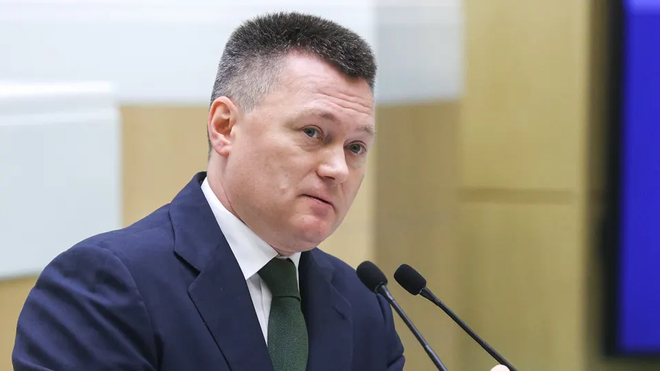 Глава Верховного суда поручил контролировать споры с китайскими инвесторами; обсуждаются пути поддержки компаний и расширение юридического сотрудничества, при этом инвестиции Китая в Россию снизились на фоне конфликта на Украине.