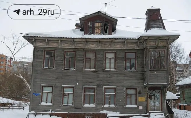 Депутаты включили дом Никольского на Советской, 79 в план приватизации; арендатор не выполнил условий восстановления памятника, договор аренды расторгли.