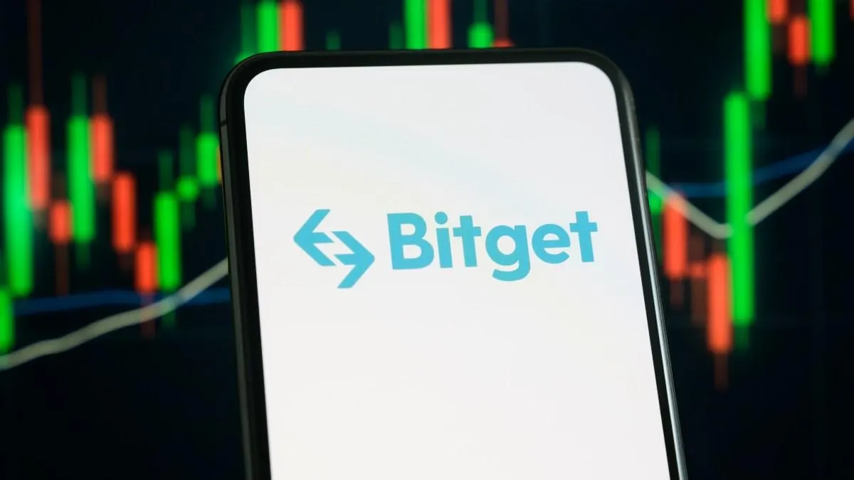 Криптовалютная биржа Bitget прекратит обслуживание пользователей из России, Казахстана и Беларуси. Владельцам аккаунтов направят уведомления по электронной почте, в приложении и через push-уведомления с инструкциями по дальнейшим действиям и выводу средств.