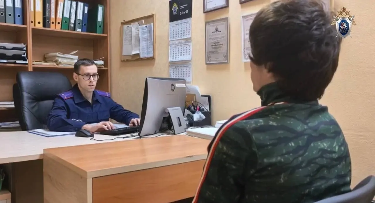 Полиция задержала шестерых несовершеннолетних и одного совершеннолетнего после потасовки; одному пострадавшему потребовалась медицинская помощь. Задержанные признали вину и раскаялись.