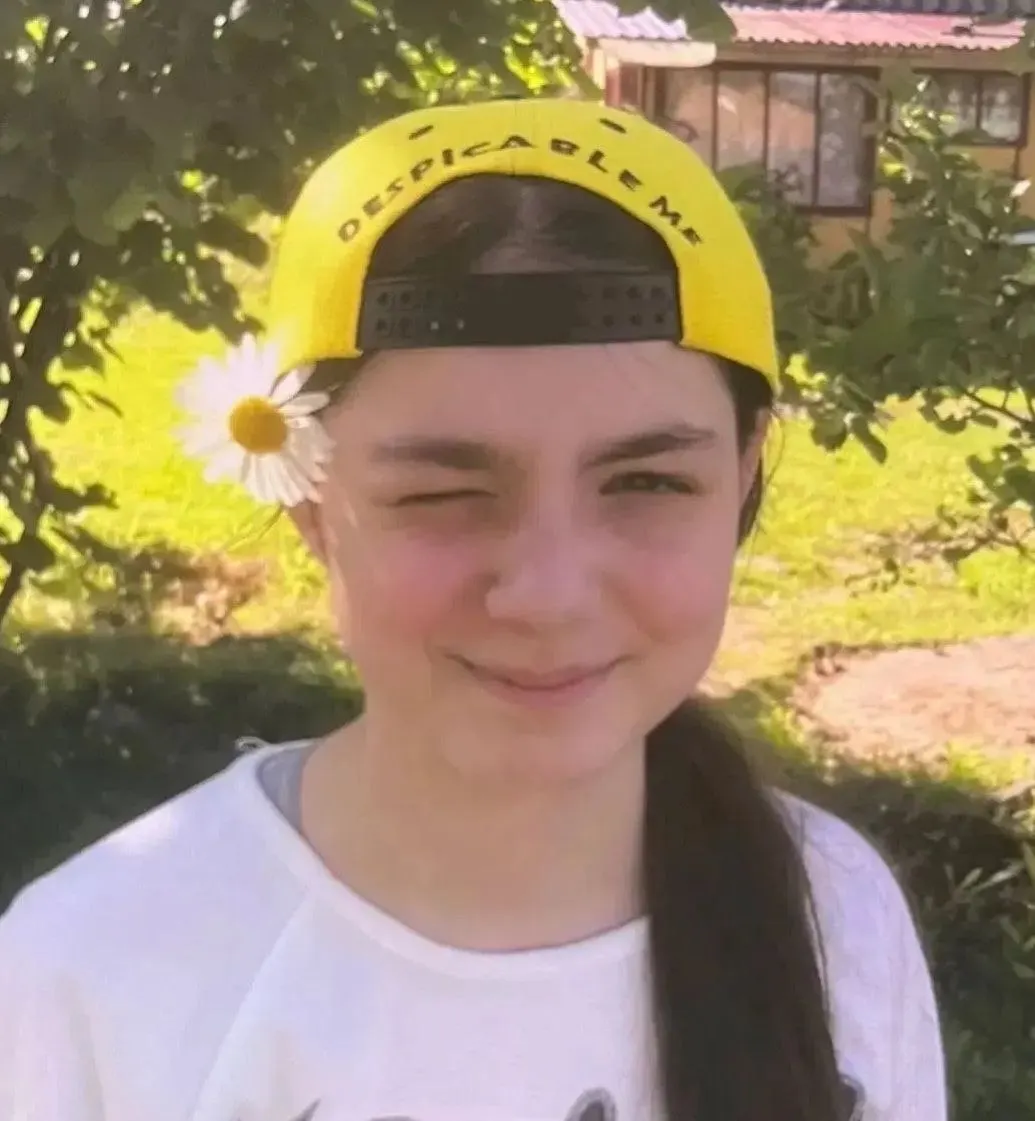 В Петрозаводске пропала 13-летняя Мария Большакова. По данным на вчера она исчезла после 18:00 на пути к тренировке; приметы и одежда указаны.