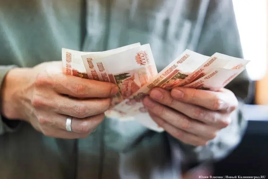 В еженедельном обзоре региональных вакансий представлены предложения для рабочих, квалифицированных специалистов и соискателей без опыта. Самые высокооплачиваемые позиции — машинист экскаватора, ведущий инженер и торговый представитель.