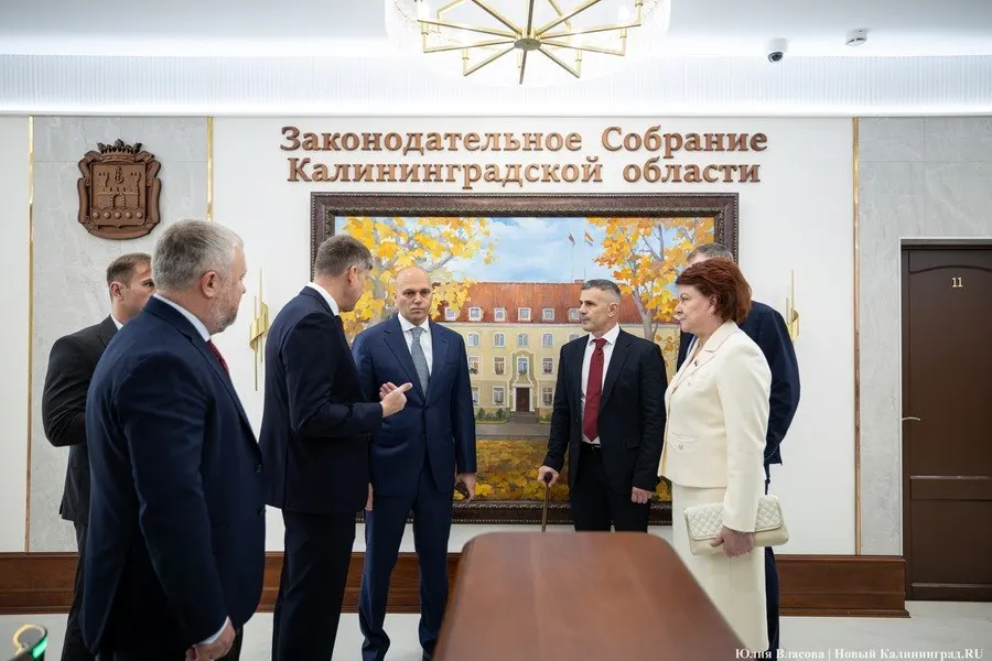 Губернатор предлагает отменить статью 65-3 областного КоАП, которая устанавливает ответственность муниципальных чиновников за нарушение правил землепользования и застройки. Законопроект направлен на рассмотрение и вступит в силу через десять дней после опубликования.