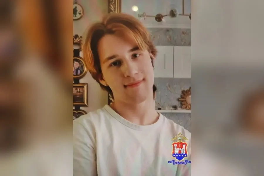 16-летний Лев Ткачёв исчез после тренировки. Правоохранительные органы просят сообщать любую информацию.