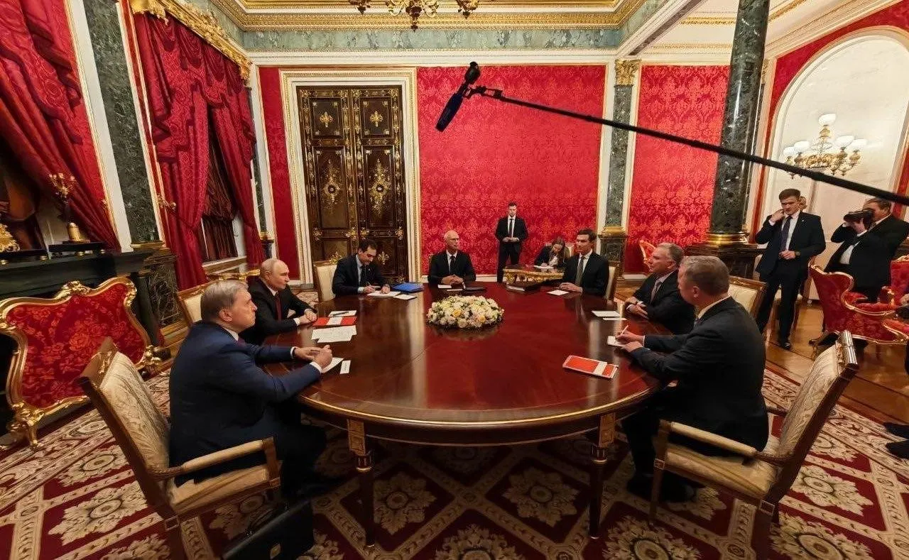 Президент определит состав делегации для участия во встречах.