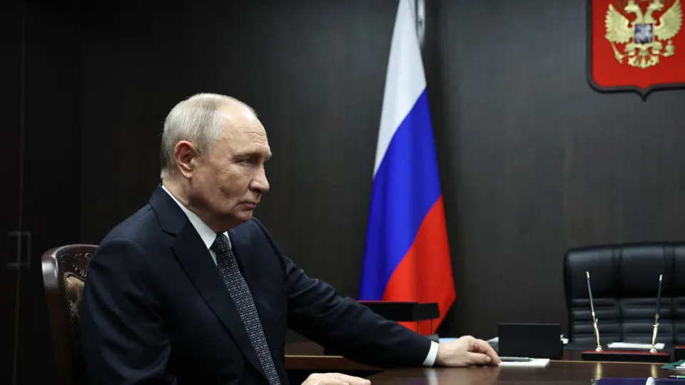 Путин заявил о возобновлении трехсторонних контактов и обсуждении безопасности Украины и России в итоговом мирном формате.