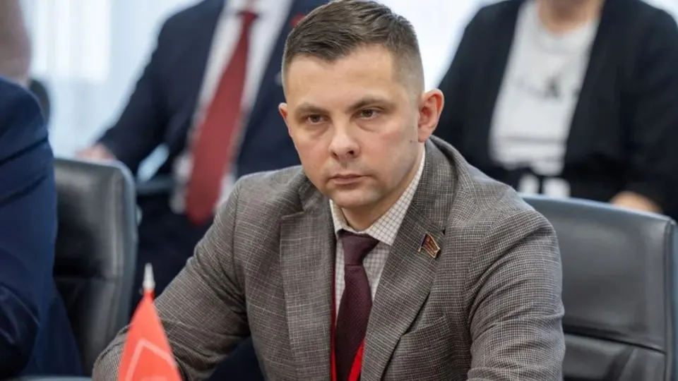 Лидер регионального рескома КПРФ Коми включён в перечень террористов и экстремистов. Событие вызвало резонанс и вопросы о политической конкуренции в регионе.