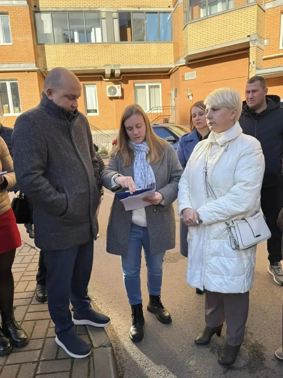 Комиссия изучит поврежденные жилые дома после атаки беспилотников; выплаты пострадавшим зависят от типа повреждений и могут достигать значительных сумм.